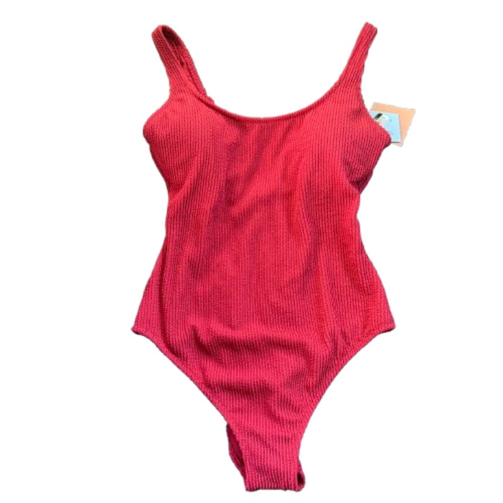 Shade & Shore NWT Pucker Scoop Neck Red Med Coverage One Piece Swimsuit Size L